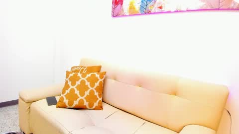 charlie_foxie online show from April 8, 3:51 am