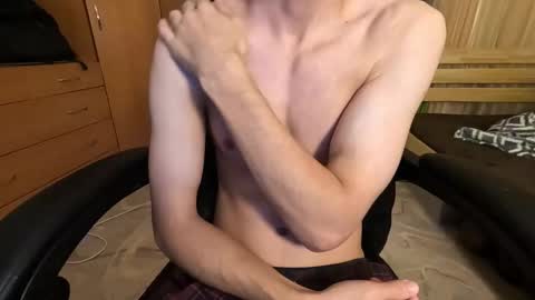 Snapshot of charliehoffa chatting on October 20, 8:13 pm Charlie online show from October 20, 8:13 pm