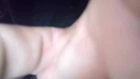 Snapshot of charlymo730 chatting on October 17, 4:38 am charlymo730 online show from October 17, 4:38 am
