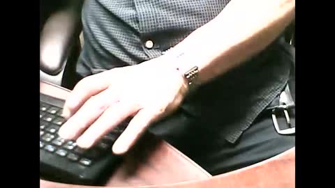 Snapshot of charmeur2672 chatting on October 3, 9:58 am charmeur2672 online show from October 3, 9:58 am