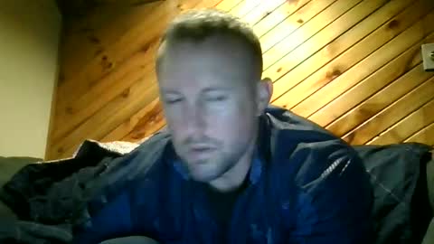 cheeks_24 online show from December 3, 11:00 pm