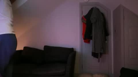 Cheekylondon online show from September 30, 9:51 pm