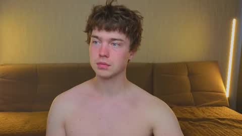LUCASRYANPVT IS OPEN online show from June 25, 3:09 am