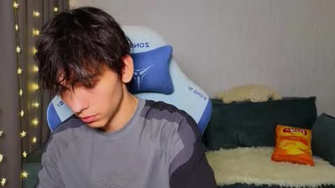 Snapshot of chem1ko chatting on September 25, 10:36 am LUCASRYANPVT IS OPEN online show from September 25, 10:36 am
