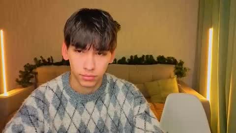 LUCASRYANPVT IS OPEN online show from January 6, 7:01 am