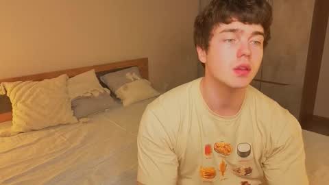 LUCASRYANPVT IS OPEN online show from October 18, 11:04 am