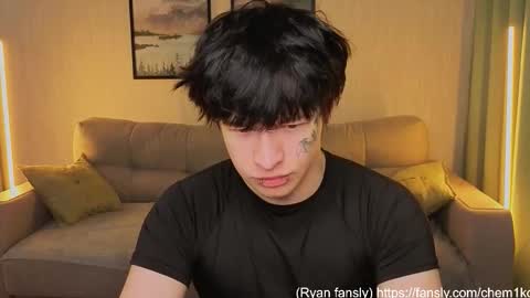 LUCASRYANPVT IS OPEN online show from November 7, 4:32 pm