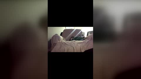 chenovich online show from April 29, 2:49 am