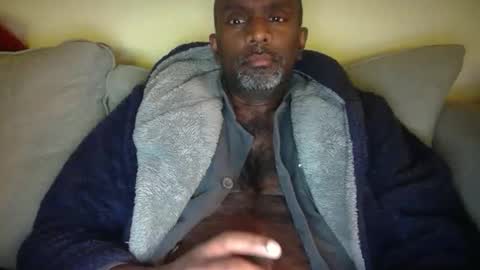 chenthu1979 online show from March 16, 11:25 am