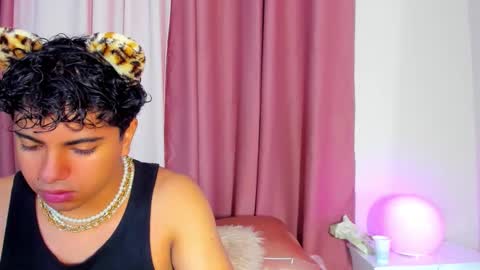 cherry_blossom77 online show from February 1, 12:59 pm