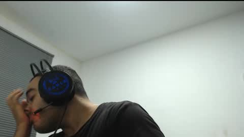 Thiago online show from February 10, 12:59 am