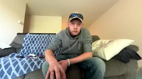 chevycamaro1978 online show from April 19, 11:29 pm