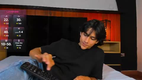 Cheys online show from June 15, 8:01 pm
