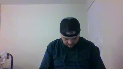 Snapshot of chicago69421 chatting on February 20, 2:40 am Kyle online show from February 20, 2:40 am