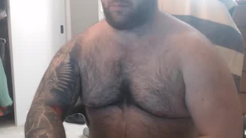 Chicagoguy86 aka Benny Cooper online show from May 2, 5:54 am