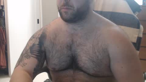 Snapshot of chicagoguy86 chatting on February 27, 4:52 am Chicagoguy86 aka Benny Cooper online show from February 27, 4:52 am