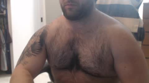 Snapshot of chicagoguy86 chatting on January 15, 4:47 am Chicagoguy86 aka Benny Cooper online show from January 15, 4:47 am