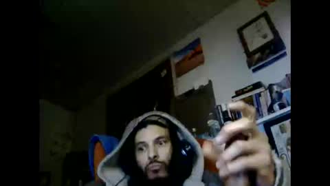 Snapshot of chiefj6izcarezzamatrix chatting on January 18, 12:17 am chiefJ6mirrorzmatrixmoke online show from January 18, 12:17 am