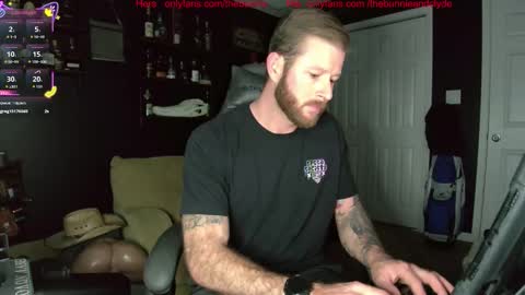 Chillinthemosttt online show from November 21, 3:16 am