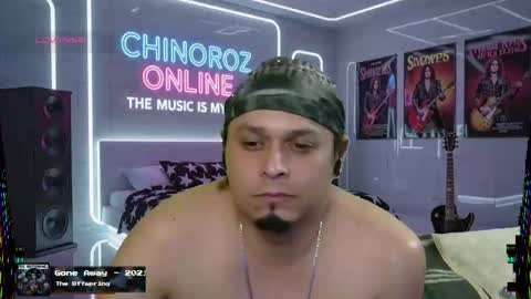 Snapshot of chinoroz chatting on October 20, 8:07 am Enrique online show from October 20, 8:07 am