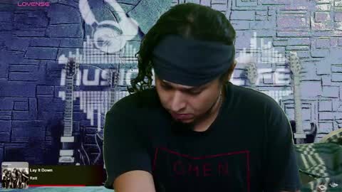 Snapshot of chinoroz chatting on February 19, 2:55 am Enrique online show from February 19, 2:55 am
