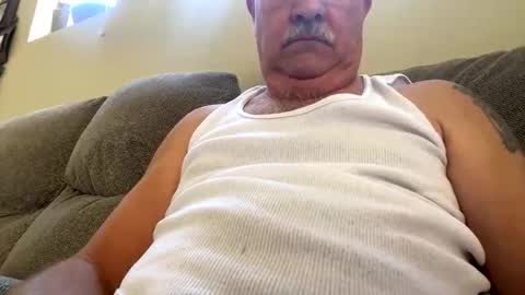 chip23456 online show from November 8, 6:11 pm