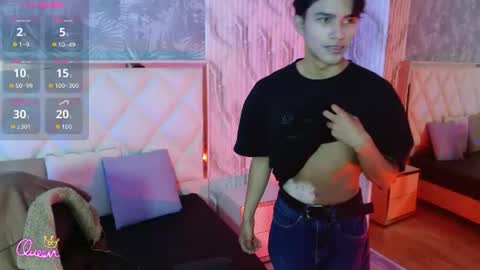 chos_tay online show from June 13, 11:41 am