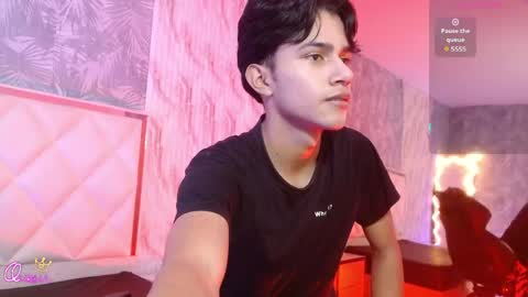 chos_tay online show from June 9, 11:45 am