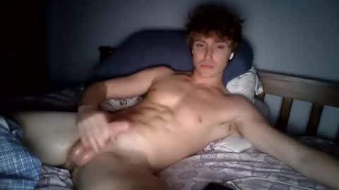 chri_i online show from April 2, 4:21 am