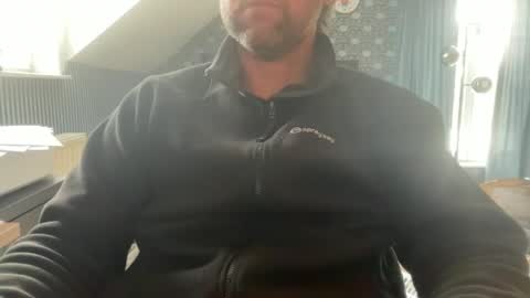 chris13abcd online show from January 6, 12:42 pm