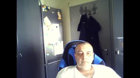 Chris online show from May 25, 9:59 am
