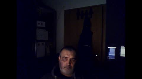 Chris online show from January 11, 2:41 am