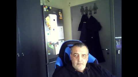 Chris online show from May 7, 12:16 pm