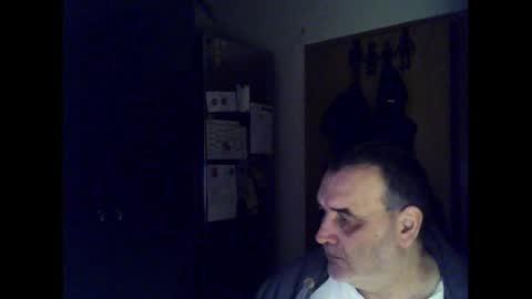 Chris online show from February 9, 6:01 am
