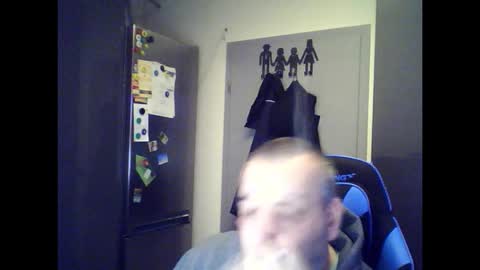 Chris online show from February 7, 6:35 pm