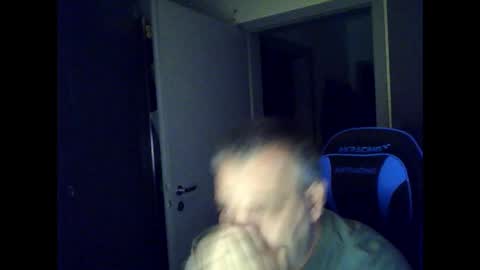 Chris online show from May 24, 12:38 am