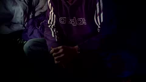 chris526520 online show from December 15, 3:02 am