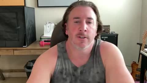Snapshot of chris646312 chatting on February 9, 11:46 pm blisstricks online show from February 9, 11:46 pm