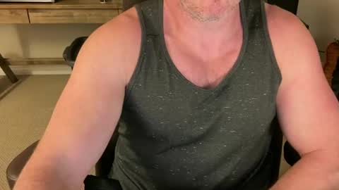 Snapshot of chris646312 chatting on January 2, 2:00 am blisstricks online show from January 2, 2:00 am