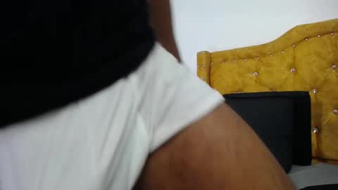 chris_dick2 online show from April 29, 7:46 am