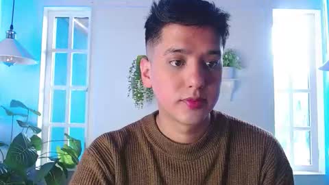 C H R I S  online show from February 4, 7:20 pm