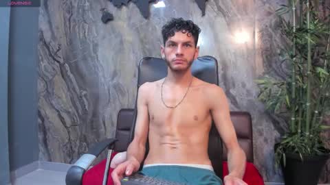 Chris online show from March 25, 11:47 am