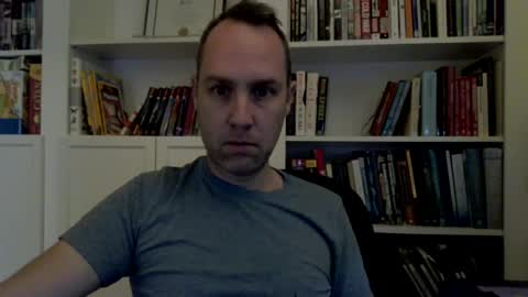 chris_k88 online show from December 18, 5:42 pm