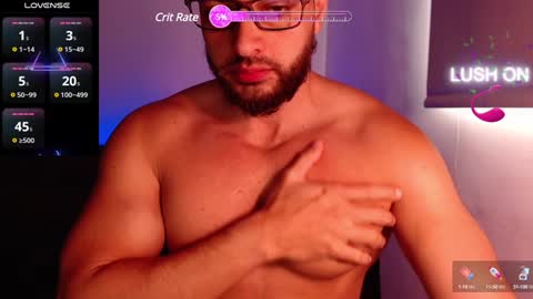 Snapshot of chris_magnum_ chatting on January 11, 12:40 pm cris Twitter magnum101010 insta magnumc20 online show from January 11, 12:40 pm