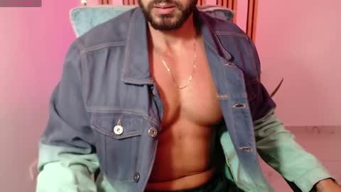 cris         Twitter magnum101010 insta magnumc20 online show from April 24, 6:43 pm