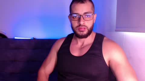 Snapshot of chris_magnum_ chatting on January 14, 9:30 pm cris Twitter magnum101010 insta magnumc20 online show from January 14, 9:30 pm