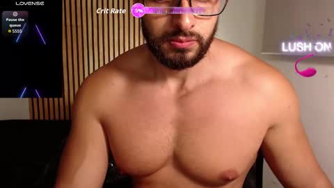 Snapshot of chris_magnum_ chatting on September 11, 1:15 am cris Twitter magnum101010 insta magnumc20 online show from September 11, 1:15 am