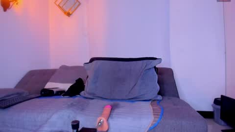 chris_milleer online show from April 26, 11:34 pm