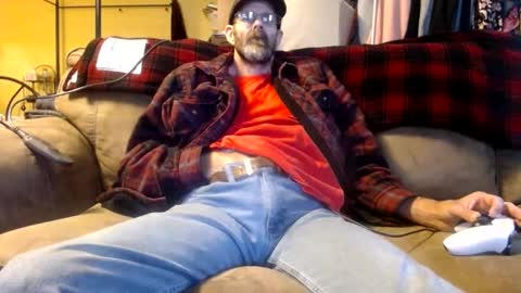Snapshot of chrisintn chatting on October 7, 5:17 pm chrisintn online show from October 7, 5:17 pm