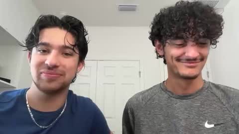 ChrisChris online show from October 12, 4:01 pm